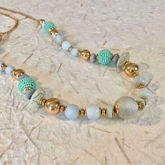 3/$20 Teal Aqua Turquoise Beads Stone Mix Gold Glass Beads Statement Necklace - Picture 2 of 6